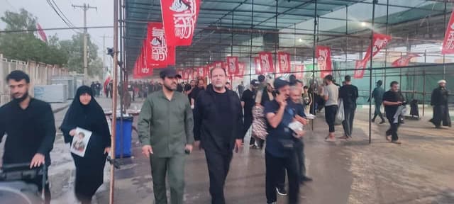 بازدید نماینده وزارت راه از پایانههای مهران برای روانسازی تردد زائران