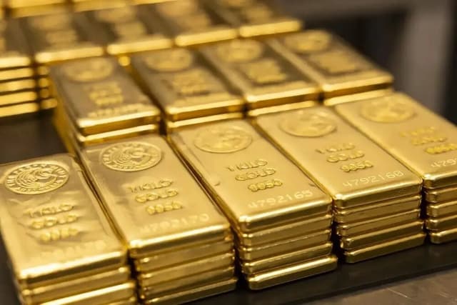 طلا در بازارهای جهانی تغییر مسیر داد