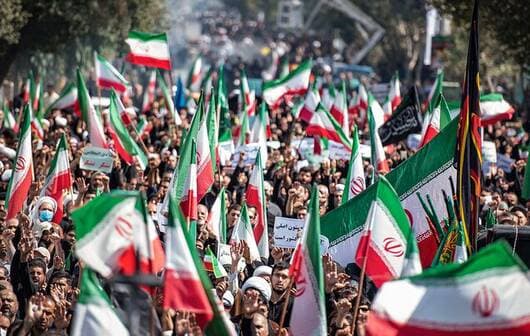 چرا باید تا آخر در خیابان بمانیم