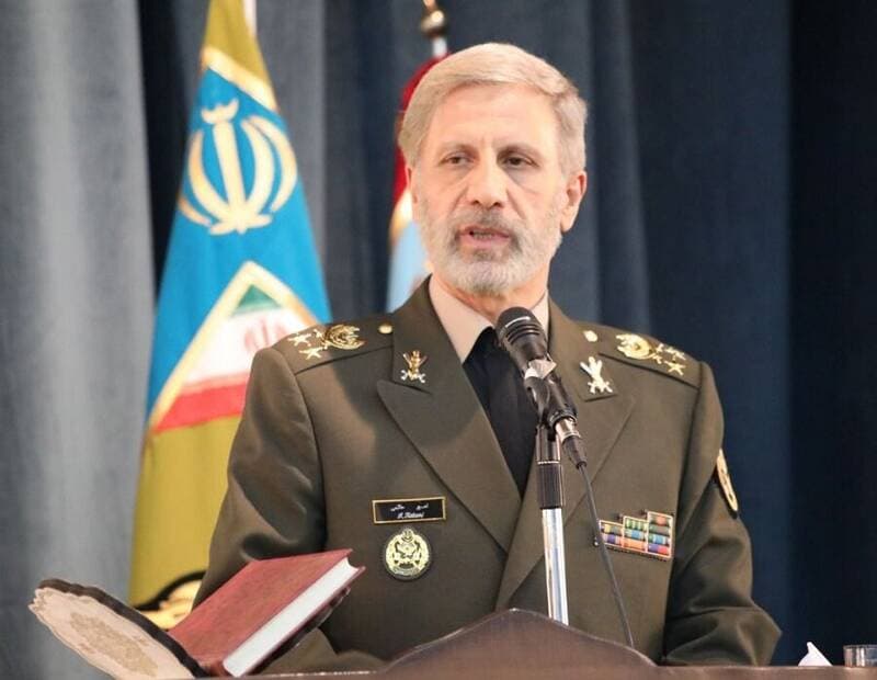 فرمانده ارتش: آمادهتر از همیشه در برابر هرگونه تهدید میایستیم