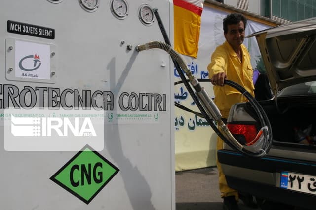ظرفیت ۳۵ میلیون مترمکعبی CNG شاهکلید عبور از ناترازی بنزین است