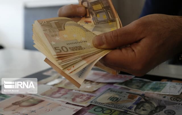 نرخ تسعیر ارز برای گزارشگری مالی موسسات اعتباری در پایان سال ۱۴۰۴ ابلاغ شد