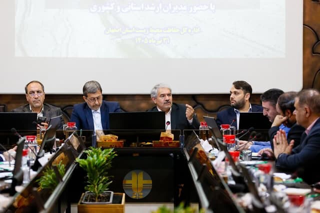 احیای گاوخونی بدون تصویب طرح جامع زایندهرود در ستاد ملی امکانپذیر نیست