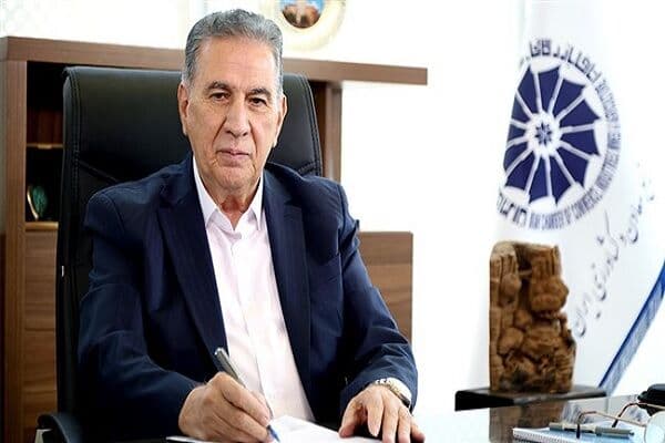 مسئولان نظام، صلحی که حافظ منافع و اقتدار کشور باشد را پیگیری کنند