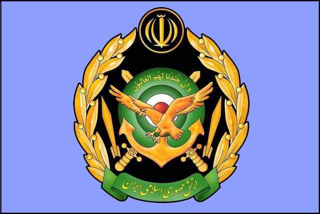 ممانعت نیروی دریایی ارتش از ورود ناوشکنهای آمریکایی صهیونی به تنگه هرمز