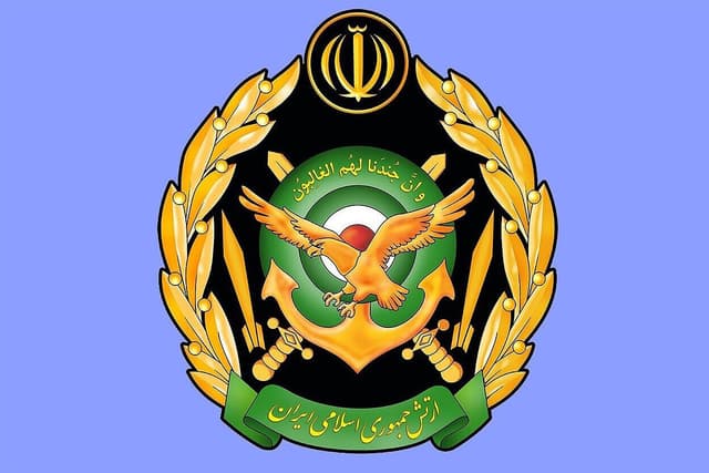 ممانعت نیروی دریایی ارتش از ورود ناوشکنهای آمریکایی - صهیونی به تنگه هرمز