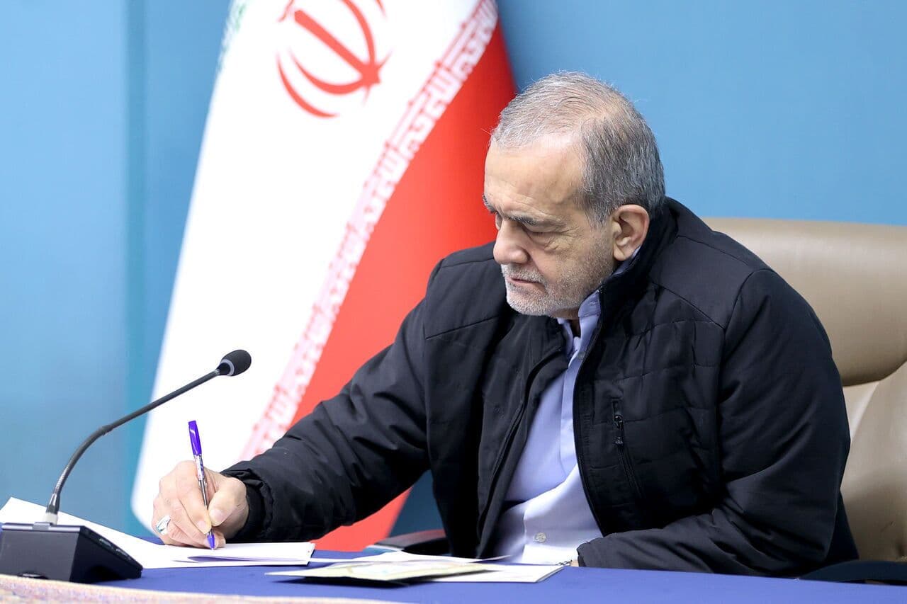 پزشکیان: ایران نماینده قدرت اخلاق مدار و مسئول است