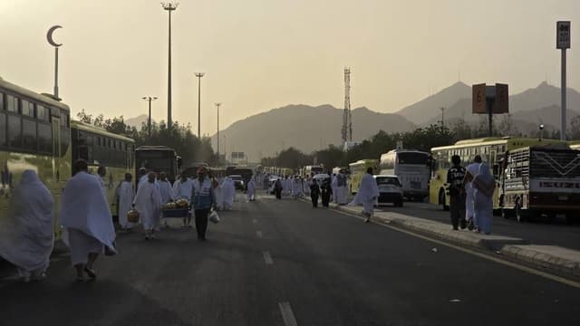 وداع زائران ایرانی با عرفات / آغاز مرحله جدید انتقال حجاج به مشعر و منا
