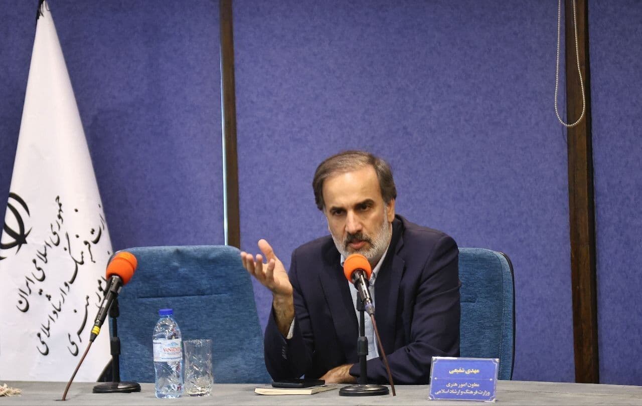 همه تصمیمهای مدیریتی هنر در تهران اتخاذ نخواهد شد
