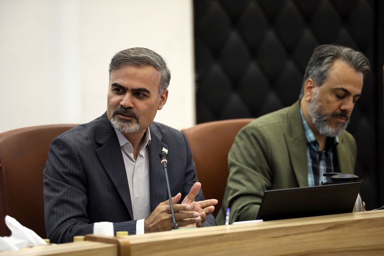 رویکرد جدید ستاد گیاهان دارویی، تبدیل طب ایرانی از میراث علمی تاریخی به صنعت ملی