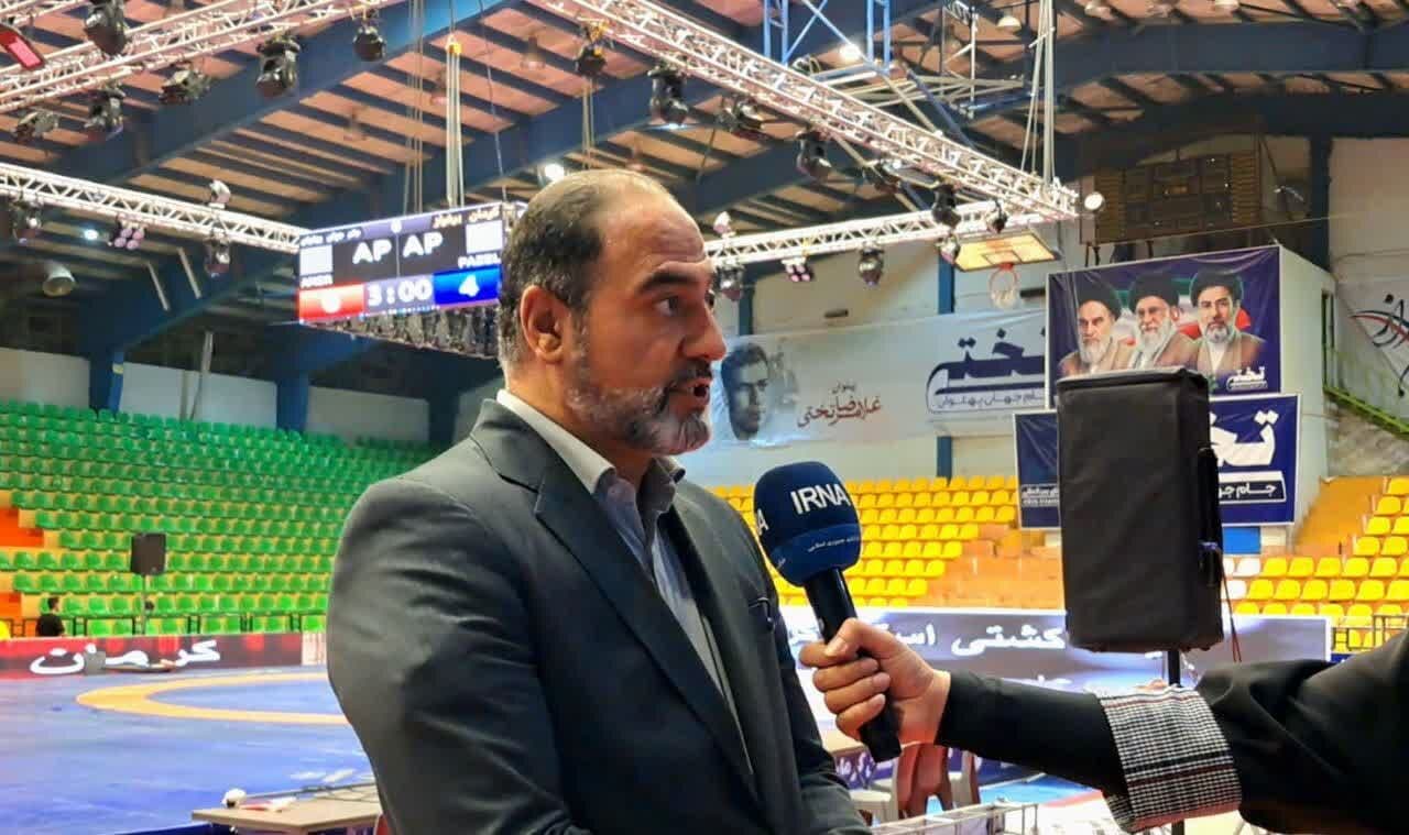 فیلم | کرمان در تبوتاب میزبانی از بزرگان کُشتی ایران و جهان