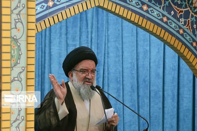 نماز جمعه تهران به امامت آیت الله خاتمی اقامه میشود