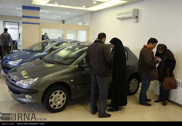 پشت پرده وعده های کاغذی بازار خودرو؛ امروز نخری فردا گران می خری