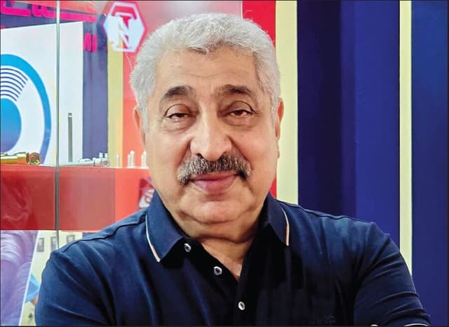 سود ۸۰۰ همتی دلالان از قیمتگذاری دستوری خودرو