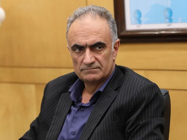حمایت مجلس از کاهش نرخ مالیاتی کسبوکارهای آسیبدیده از جنگ