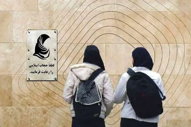 هجوم ویدئوهای حجاب در فضای مجازی؛ اتفاقی یا طراحیشده؟