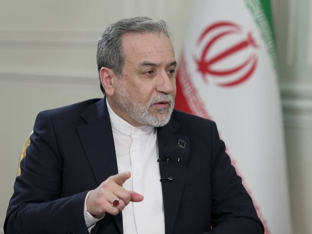عراقچی شروط بازگشایی تنگه هرمز را اعلام کرد/ قطعنامه آمریکا تحریکآمیز است