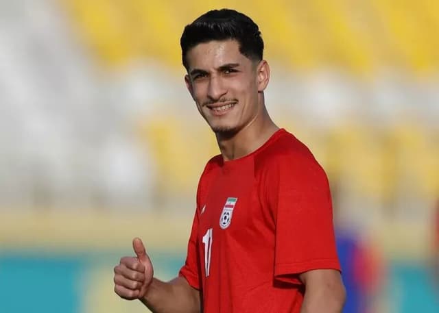 شرط امیرحسین محمودی برای تمدید با پرسپولیس: بند فسخ سنگین نباشد!