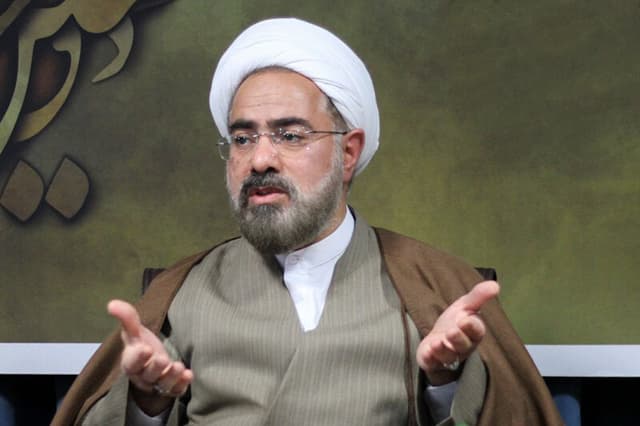 مرتضی جوادی آملی : هیچ تردیدی وجود ندارد که بدون موافقت و تأیید رهبر شهید، برجام هرگز به امضا نمیرسید