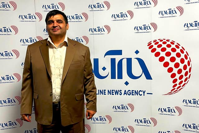 رضازاده: به این نسل افتخار کنید؛ این جوانها آینده وزنهبرداری این مملکت هستند