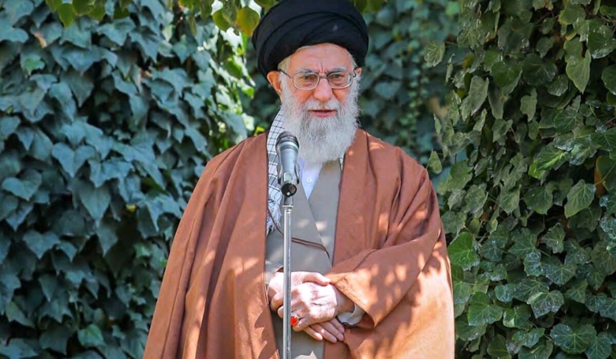 سخنگوی شورای نگهبان:حضور تاریخی در آیین وداع با رهبر شهید انقلاب پاسخ روشنی برای دشمن دارد/ پیامهای جداگانه سرپرست وزارت دفاع و جامعه اسلامی مهندسین