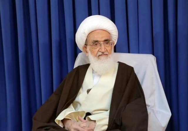 درخواست آیتالله نوری همدانی از آزادیخواهان جهان؛ مقابل تجاوز به لبنان قاطعانه موضعگیری کنید