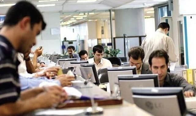 خبر مهم در مورد میزان حقوق دریافتی کارکنان/ پرداخت حقوق براساس مدرک تحصیلی تعیین میشود؟