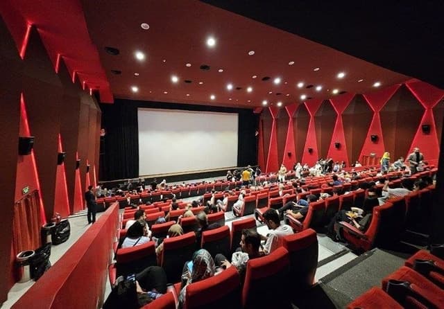 افزایش ۴۰ درصدی مخاطبان در اولین یکشنبه تخفیفدار سینماها