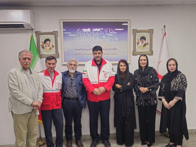 اجرای کنسرت رایگان برای امدادگران/ راهاندازی خانه هلال احمر سینماگران
