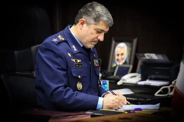 پیام فرمانده نیروی هوایی ارتش به مناسبت شهادت خلبان مجید کاظمی