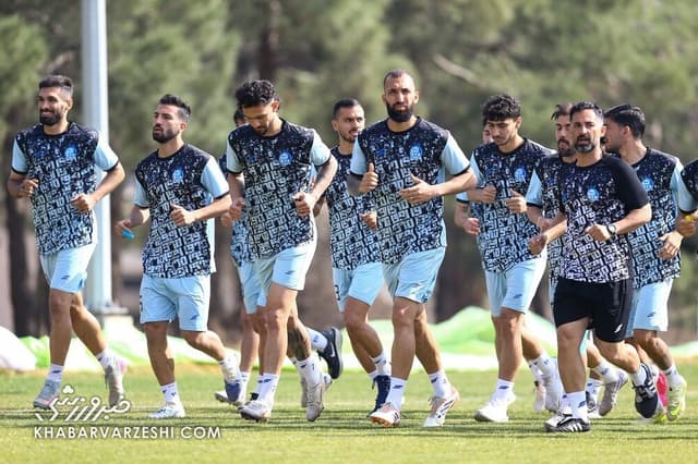 کابوس آسیایی استقلال؛ صدرنشین بدون مجوز حرفهای!