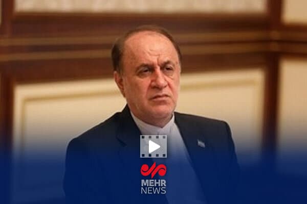 اصرار زیاد قائد امت برای دیدار با والدین ۲ شهید در همدان