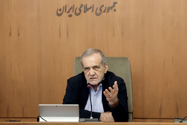 پزشکیان: دولت توان خود را برای پشتیبانی از زندگی مردم بکار گرفته است