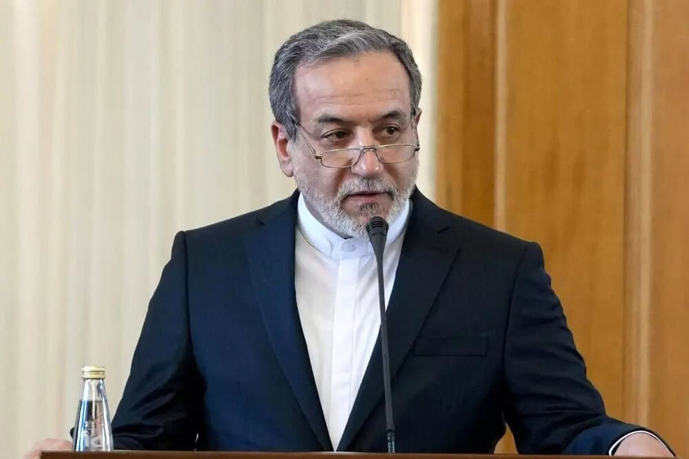 عراقچی جانباختن جمع کثیری از کارگران و معدنچیان در چین را تسلیت گفت