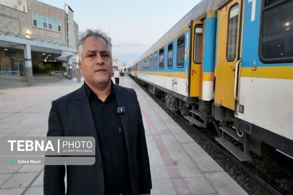 اعزام بیش از ۴ هزار زائر زنجانی به آیین های تشییع و تدفین امام شهید امت