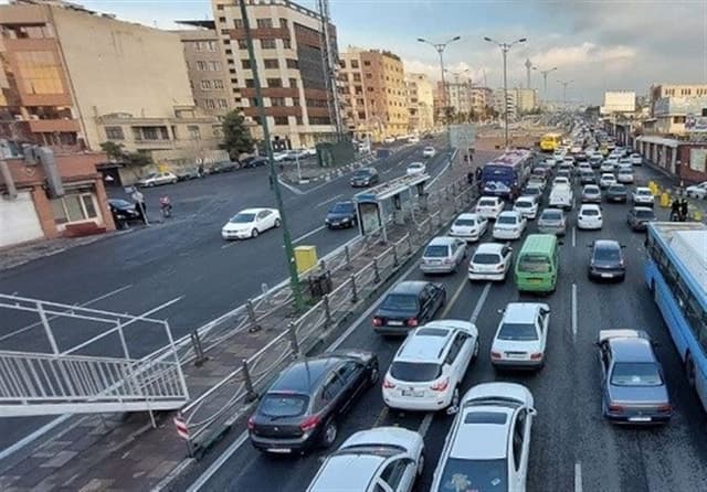 ترافیک سنگین در ورودیهای استان تهران