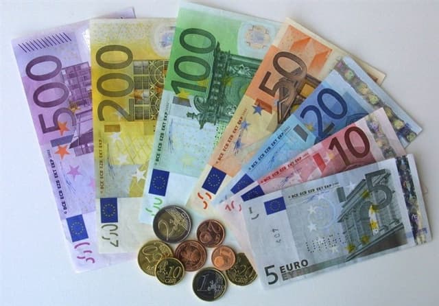 هزینه سنگین مالیات بر دوش حقوق بگیران در اروپا