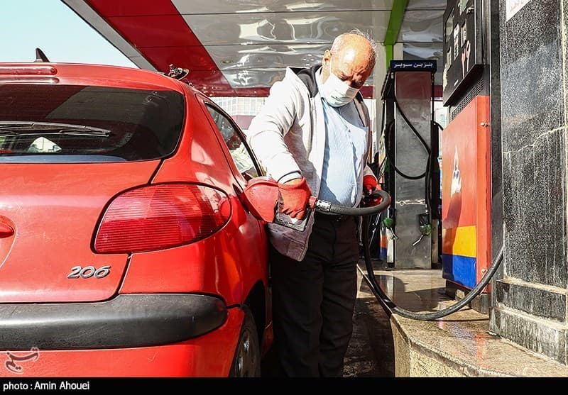 آغاز سوختگیری با کارت بانکی از تیر امسال