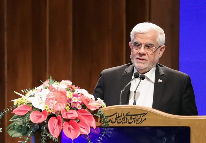 عارف: قدردان صبوری نجیبانه شما کارگران در این روزهای سخت هستیم