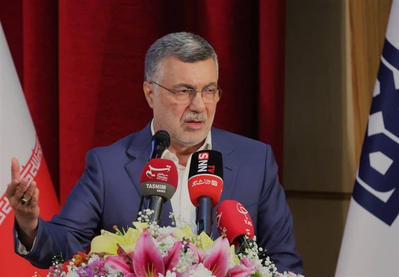 ظفرقندی: بیش از 50 درصد تمرکز وزارت بهداشت بر تأمین داروست