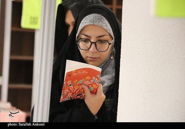 نمایشگاه مجازی کتاب تهران چقدر فروش داشت؟