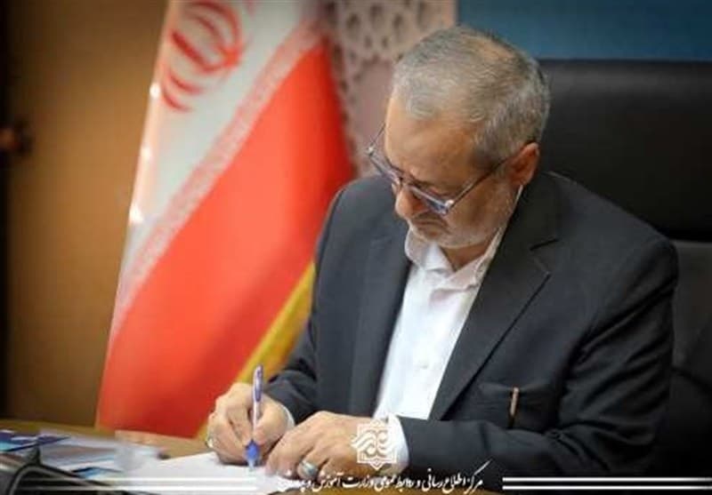 کاظمی: سازمان دانشآموزی بستر پرورش نسل آیندهساز کشور است