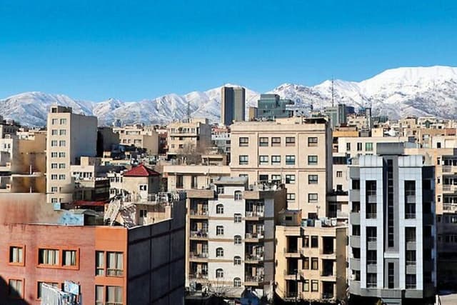 صعود قیمت مسکن در بازار بیرمق؛ ردپای گرانی مصالح در جهش هزینهها