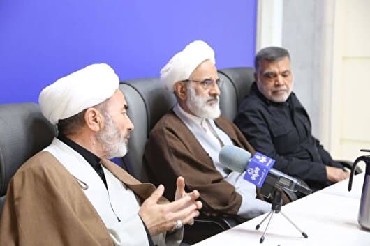 مسئول نمایندگی ولی فقیه در نیروی زمینی سپاه: ایستادگی بی مانند مردم ایران در برابر زورگو و متجاوز، ریشه در خون و فطرت و باورهای عمیق ملی و اعتقادی آنان دارد.