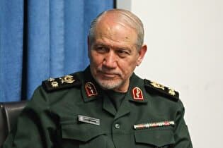سرلشکر رحیم صفوی: تفکر و اندیشه شهید سرلشکر سلیمانی بر مبنای اسلام ناب بود / شهید سرلشکر سلیمانی مردم را به عنوان یک مولفه اصلی قدرت ایران میدید + فیلم