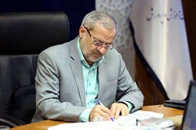 روایتگر حماسههای ماندگار مردم قهرمان باشیم