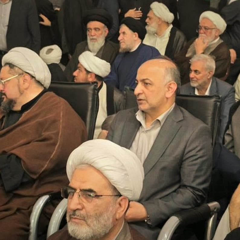 حضور مديرعامل بيمه دي در مراسم اربعين شهيد دکتر علي لاريجاني در قم