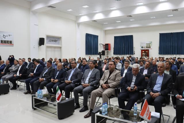 نیروی انسانی سرمایه صنعت کشور است/ تعدیل نیرو باید آخرین گزینه واحدهای تولیدی باشد