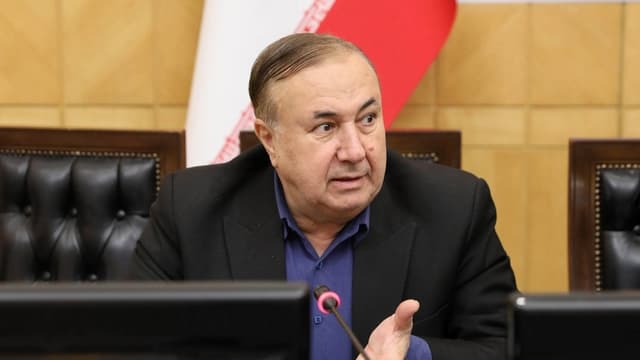 آدرس مهار گراني در برخورد با محتکران دانهدرشت است/ دولت بايد ترمز تورمسازي مديران خود را بکشد!