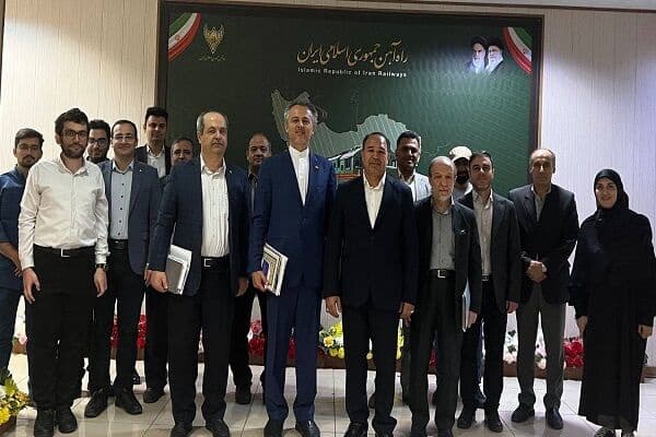 پروژههاي فناورانه صنعت حملونقل ريلي به نخبگان سپرده ميشود